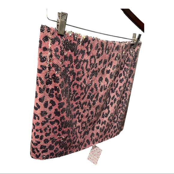 FREE PEOPLE PINK CHEETAH SEQUINED MINI SKIRT NEW WITH TAG SIZE 2 - Picture 4 of 16